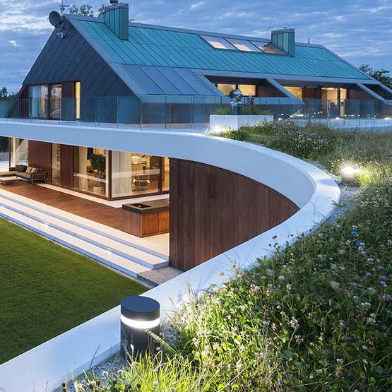 Приватний будинок з укриттям